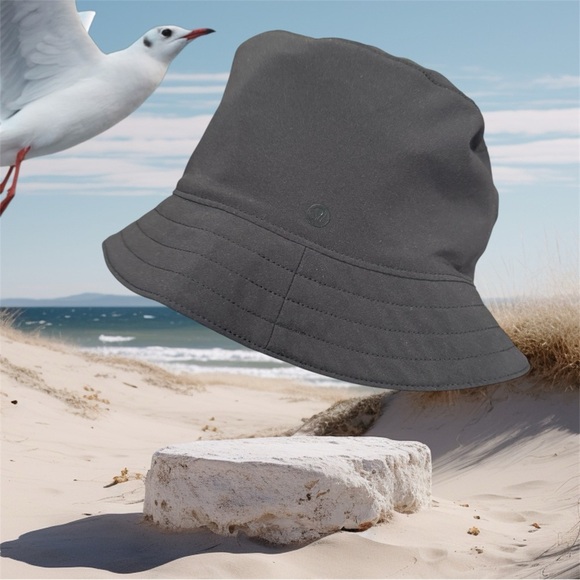 lululemon athletica Accessories - Lululemon black Bucket Hat